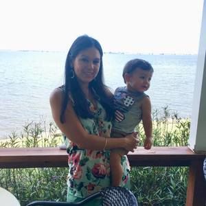 Meet your Posher, Dana